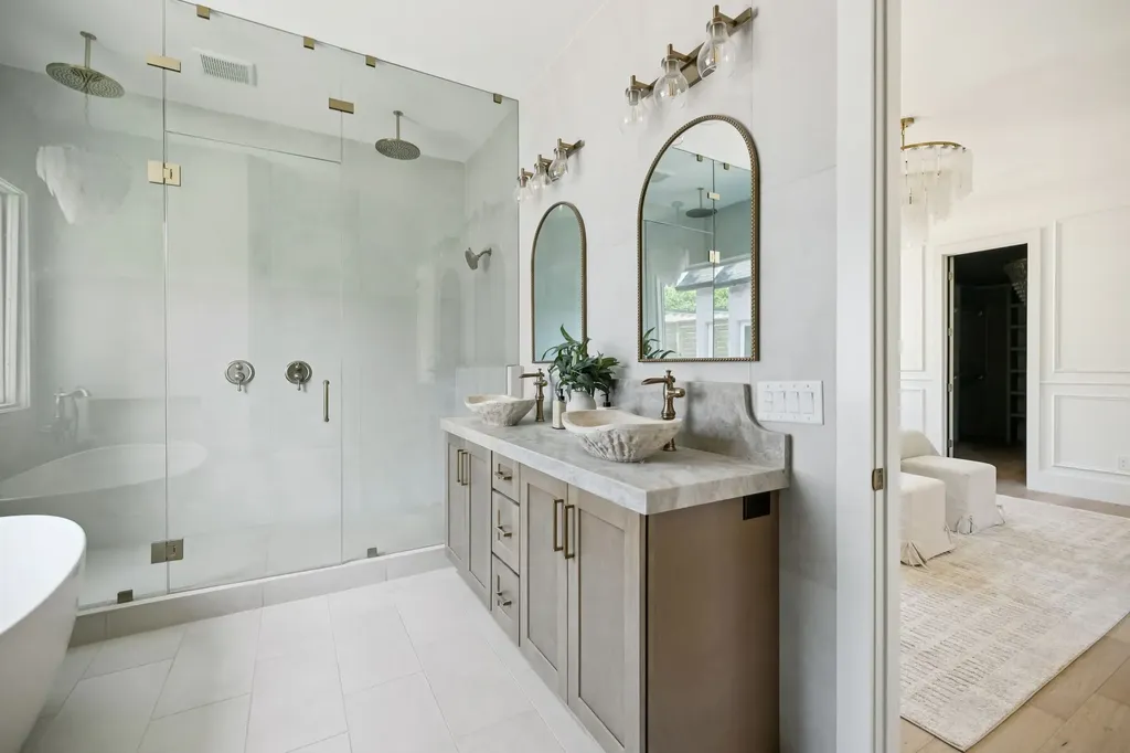 2007 20th Ave, S Nashville TN 37212