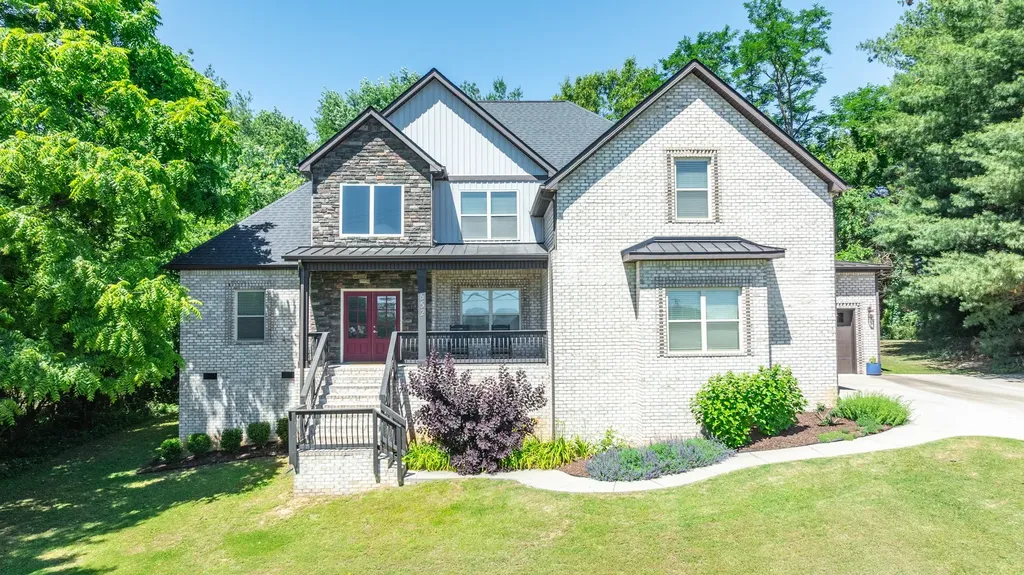 652 Vaughan Road Clarksville TN 37043