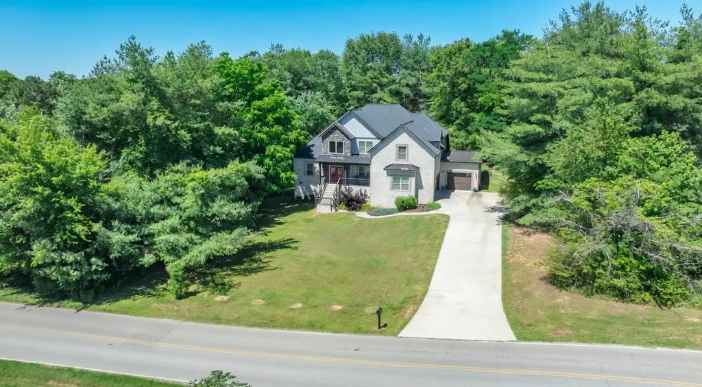 652 Vaughan Road Clarksville TN 37043