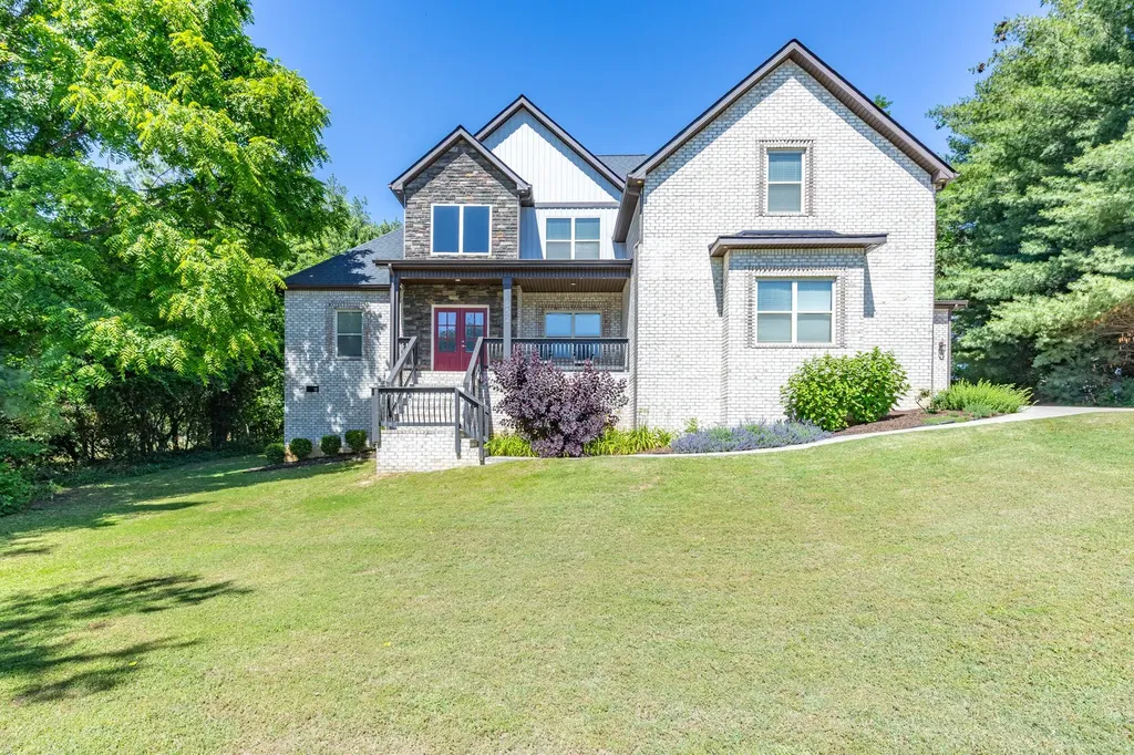 652 Vaughan Road Clarksville TN 37043