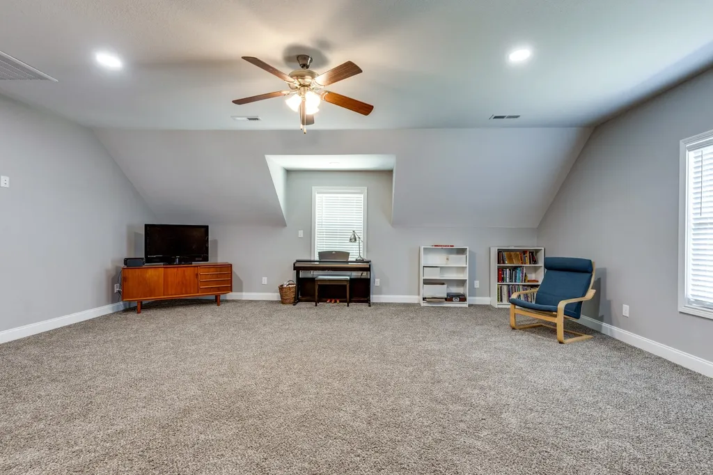 652 Vaughan Road Clarksville TN 37043