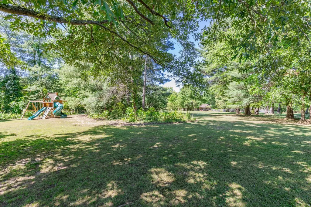 652 Vaughan Road Clarksville TN 37043