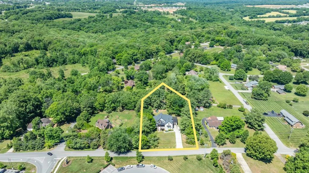 652 Vaughan Road Clarksville TN 37043