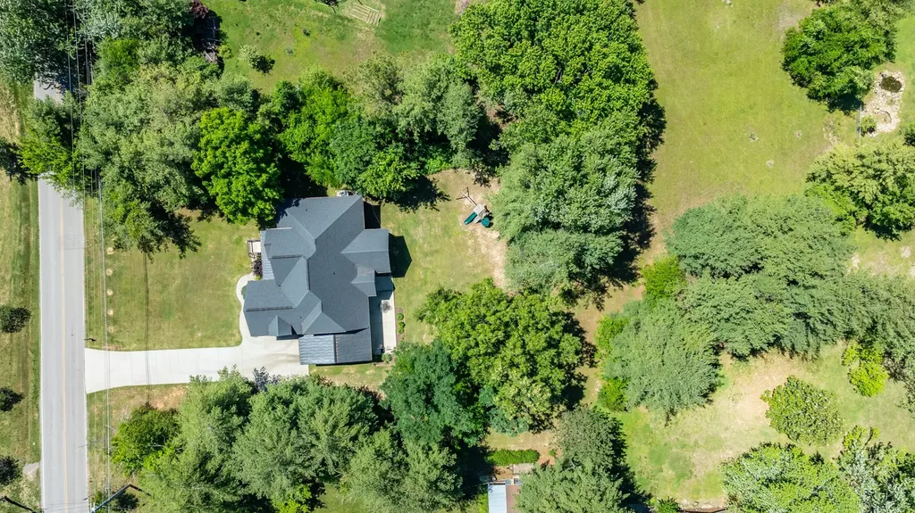 652 Vaughan Road Clarksville TN 37043