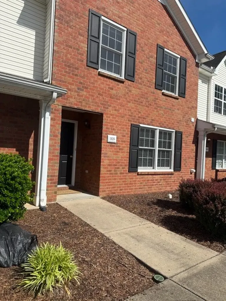1026 Wolves Den Place Murfreesboro TN 37128