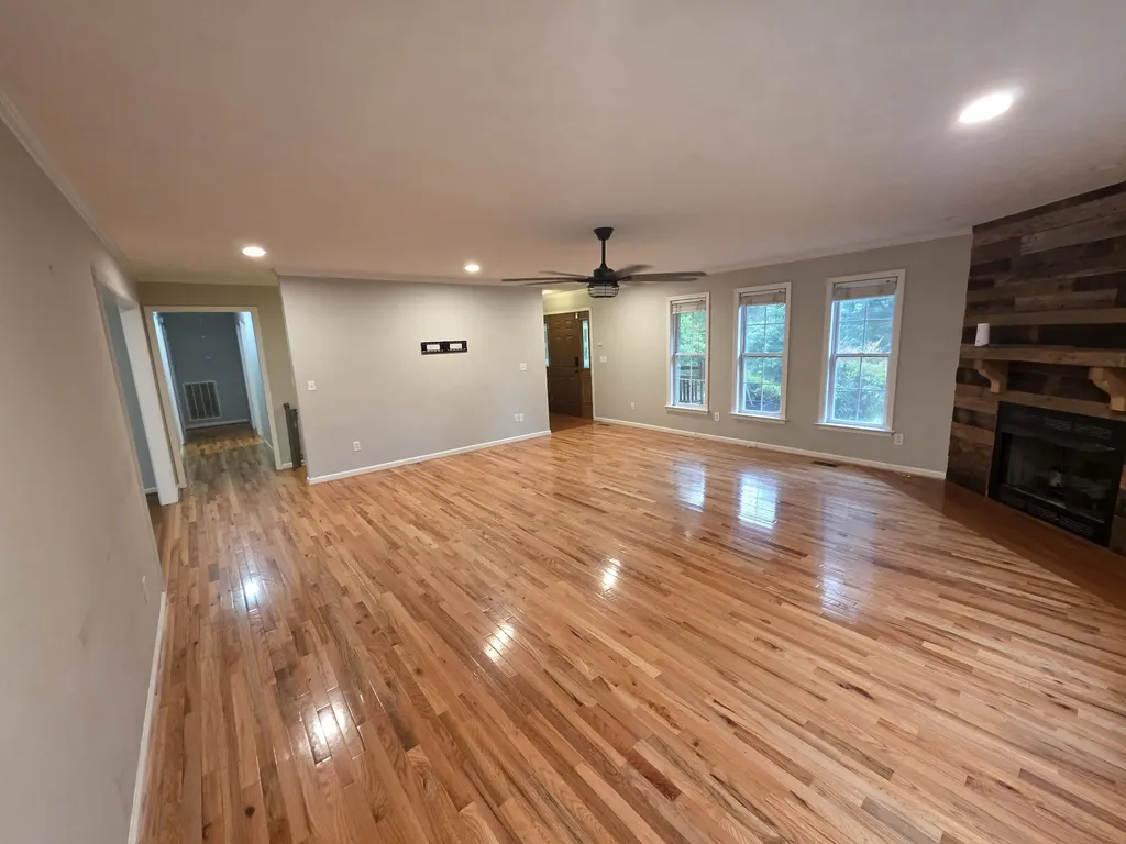 1200 Dawson Road White Bluff TN 37187