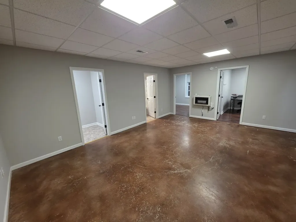 1200 Dawson Road White Bluff TN 37187