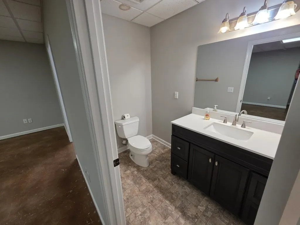 1200 Dawson Road White Bluff TN 37187
