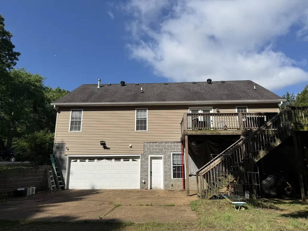 1200 Dawson Road White Bluff TN 37187