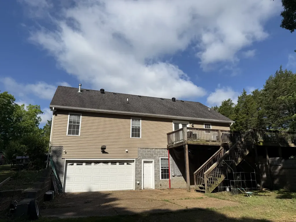 1200 Dawson Road White Bluff TN 37187