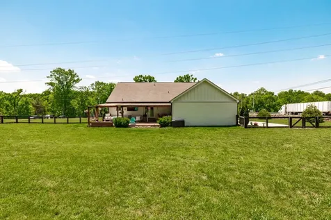 794 Brights Lane Gallatin TN 37066