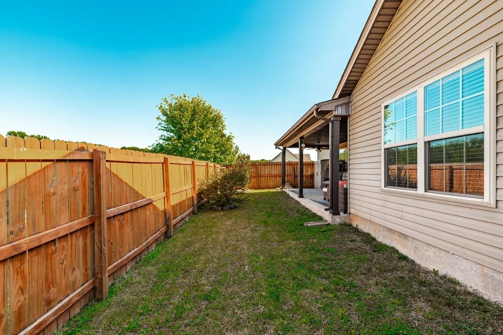 452 Golf Club Lane Springfield TN 37172