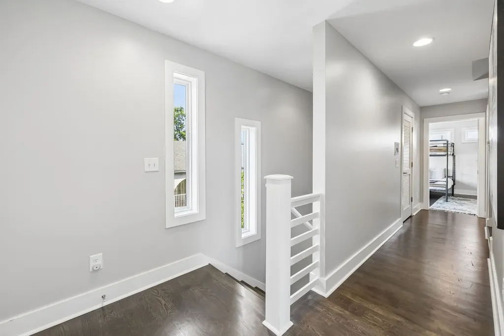 1011D 12th Ave, N Nashville TN 37208