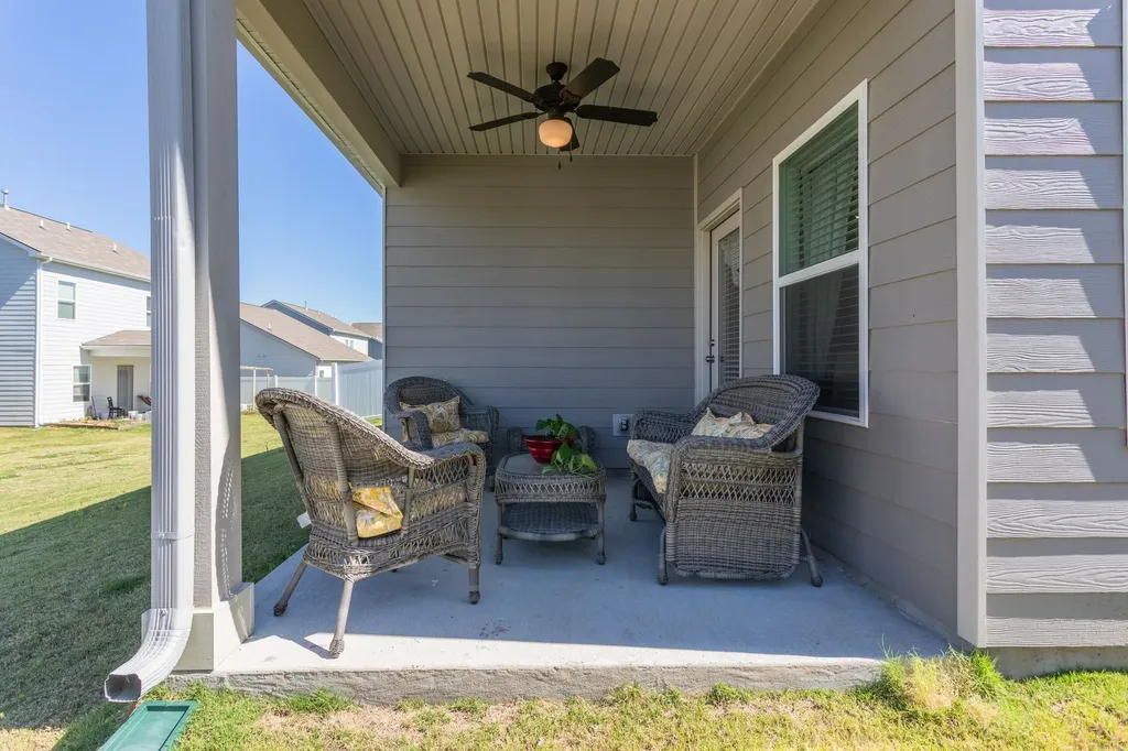 517 Morgan Meadows Way Columbia TN 38401