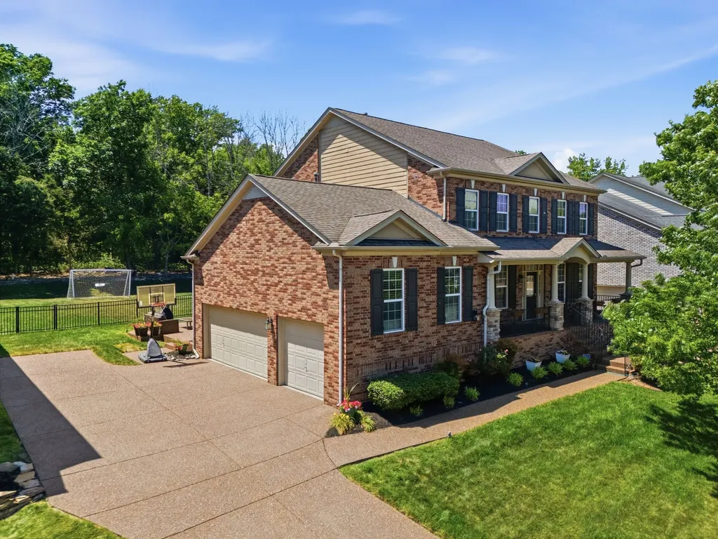 1032 Kelsey Glen Drive Mount Juliet TN 37122