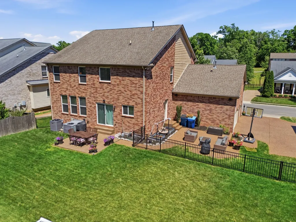 1032 Kelsey Glen Drive Mount Juliet TN 37122