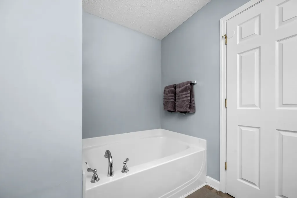 1010 Lowrey Place Spring Hill TN 37174
