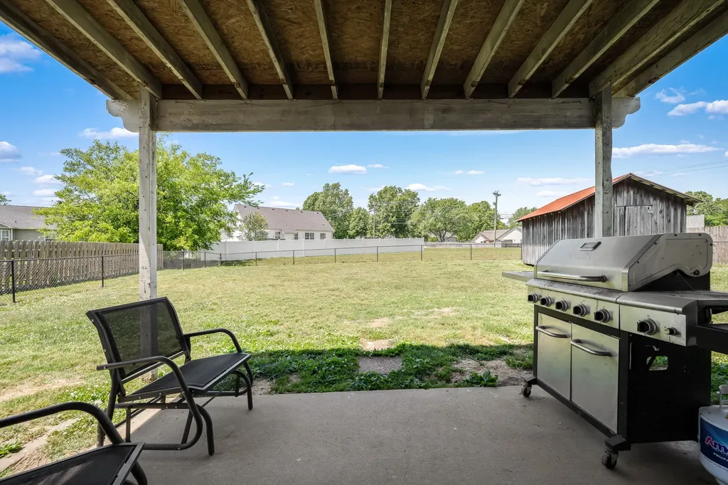 1010 Lowrey Place Spring Hill TN 37174