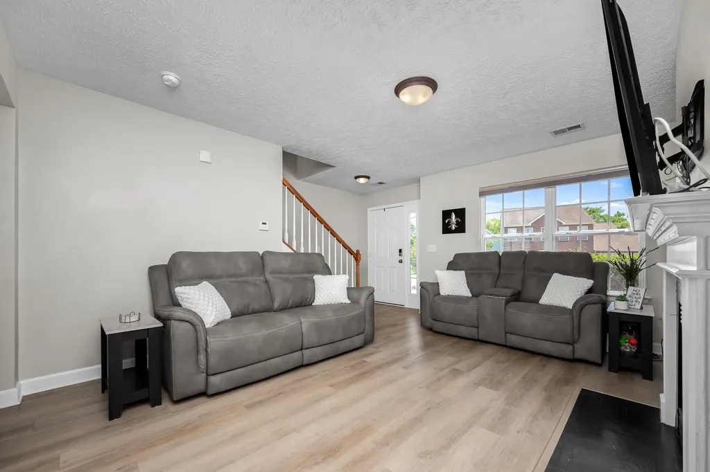 1010 Lowrey Place Spring Hill TN 37174
