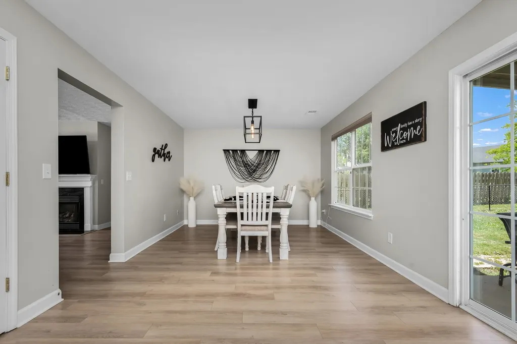 1010 Lowrey Place Spring Hill TN 37174