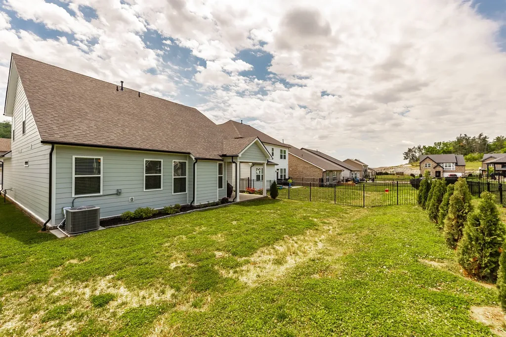 375 Turfway Park Gallatin TN 37066
