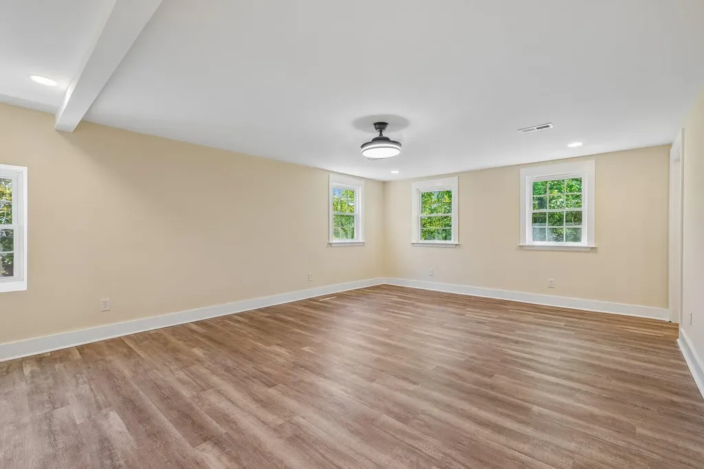 1425 Shelton Avenue Nashville TN 37216