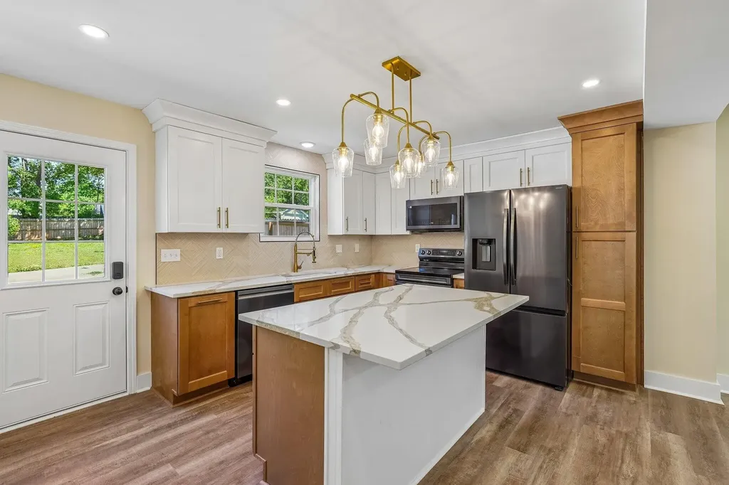 1425 Shelton Avenue Nashville TN 37216
