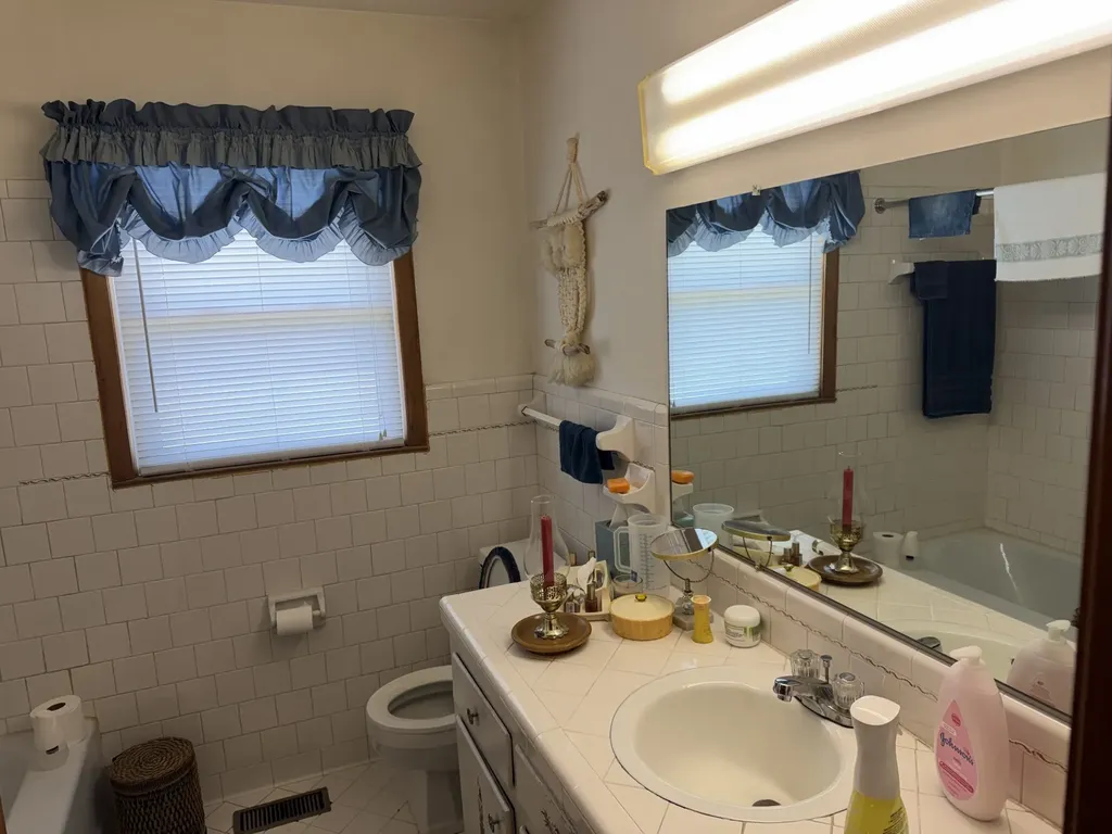 2276 S Mount Pleasant Road Greenbrier TN 37073