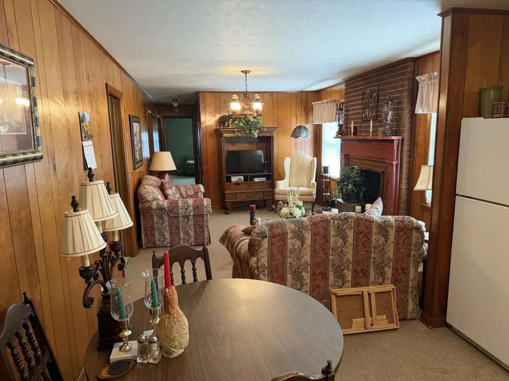 2276 S Mount Pleasant Road Greenbrier TN 37073