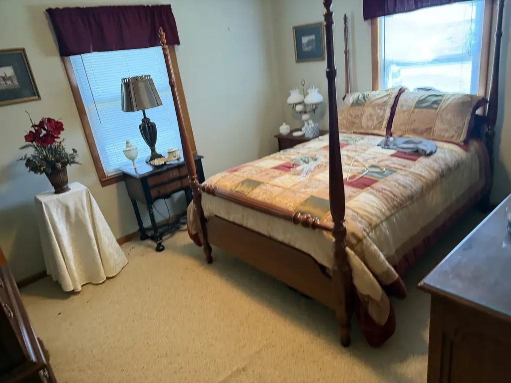 2276 S Mount Pleasant Road Greenbrier TN 37073