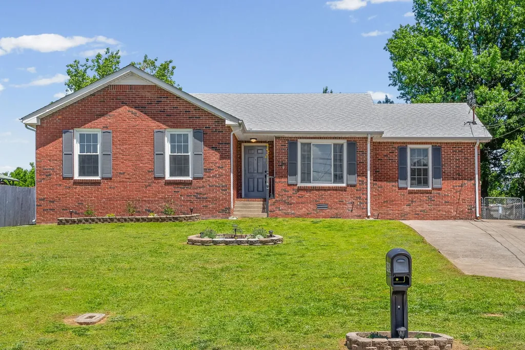 1409 Janet Way Drive Clarksville TN 37042