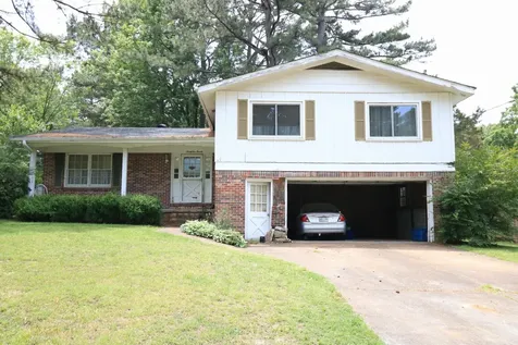 3120 N Circle Drive Humboldt TN 38343