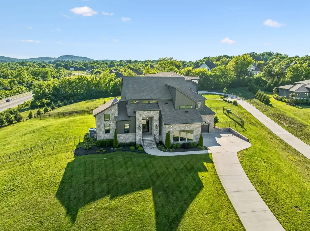 1005 Heights Boulevard Brentwood TN 37027