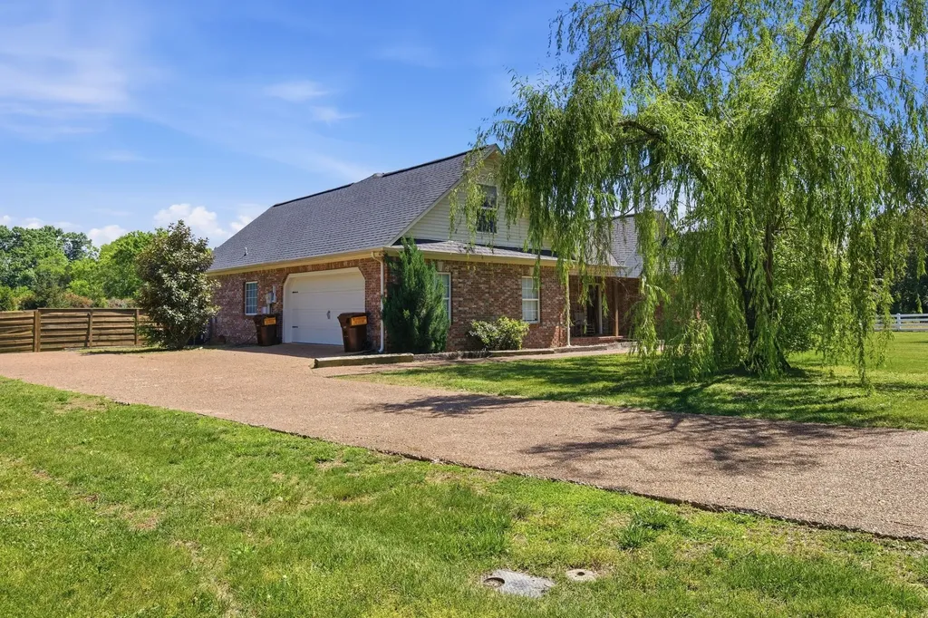 3465 Clegg Drive Spring Hill TN 37174