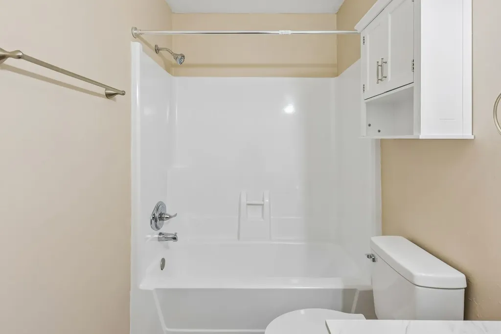 103 Natchez Ct, S La Vergne TN 37086