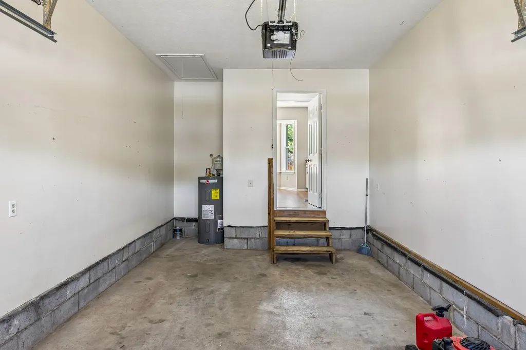 103 Natchez Ct, S La Vergne TN 37086
