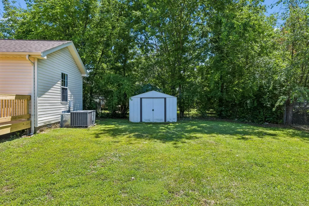 103 Natchez Ct, S La Vergne TN 37086