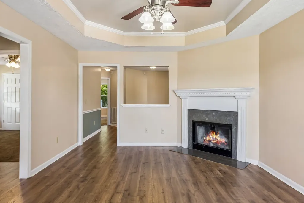 103 Natchez Ct, S La Vergne TN 37086