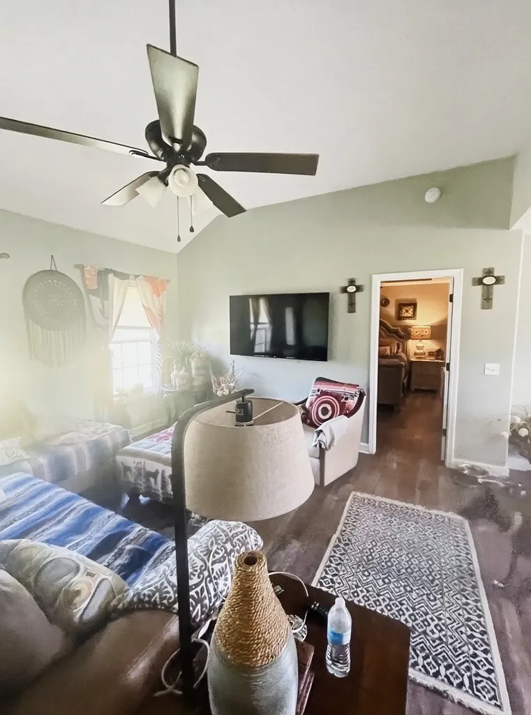 4478 Long Creek Road Lafayette TN 37083
