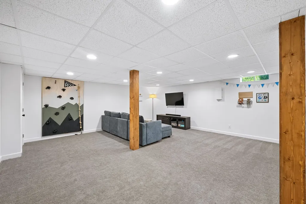 220 Crestland Drive Columbia TN 38401