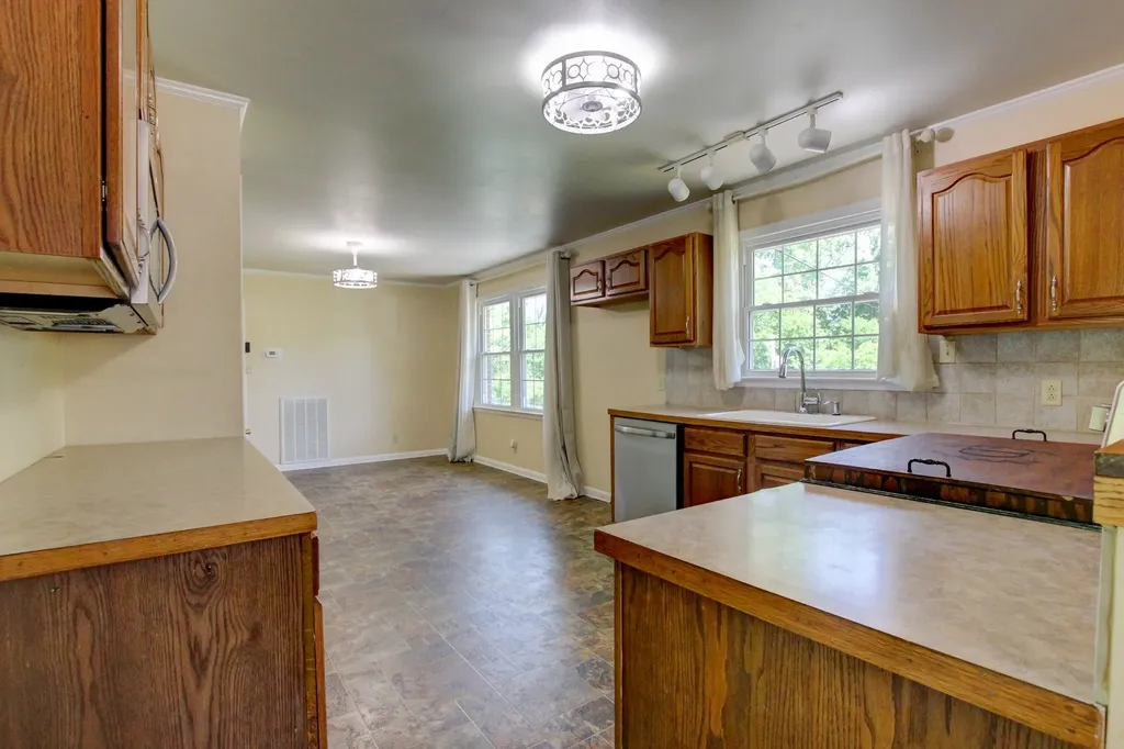 567 Chesterfield Drive Clarksville TN 37043