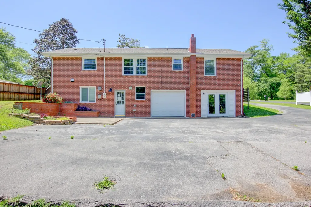 567 Chesterfield Drive Clarksville TN 37043