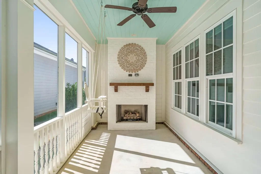 917 Dauphine Street Nashville TN 37221