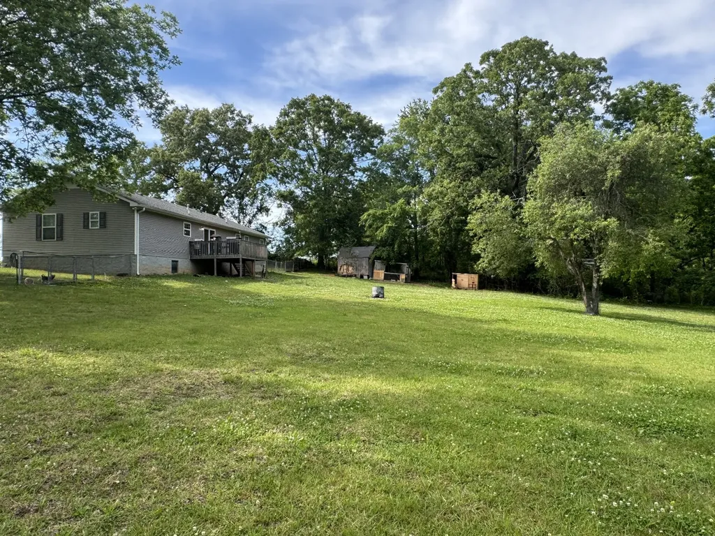 105 Larkins Drive White Bluff TN 37187