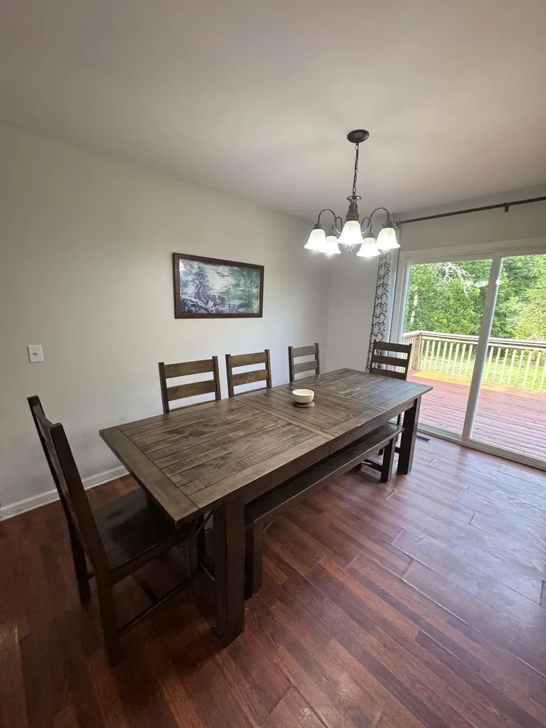 105 Larkins Drive White Bluff TN 37187