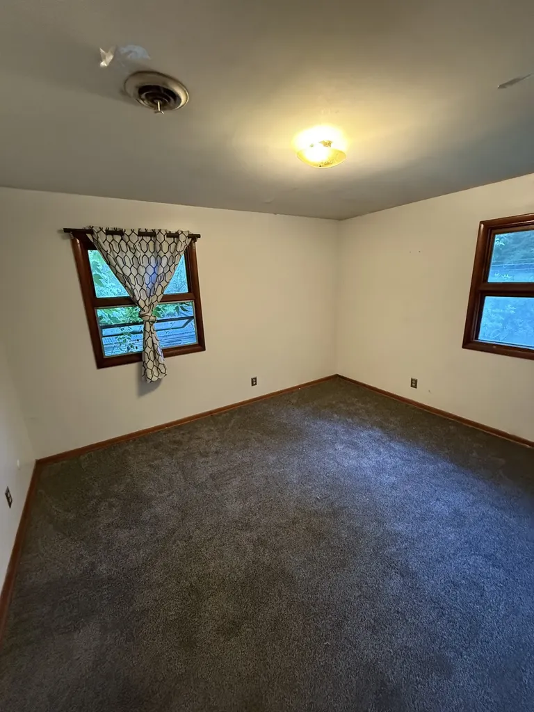 352 Hickory Grove Boulevard Clarksville TN 37040