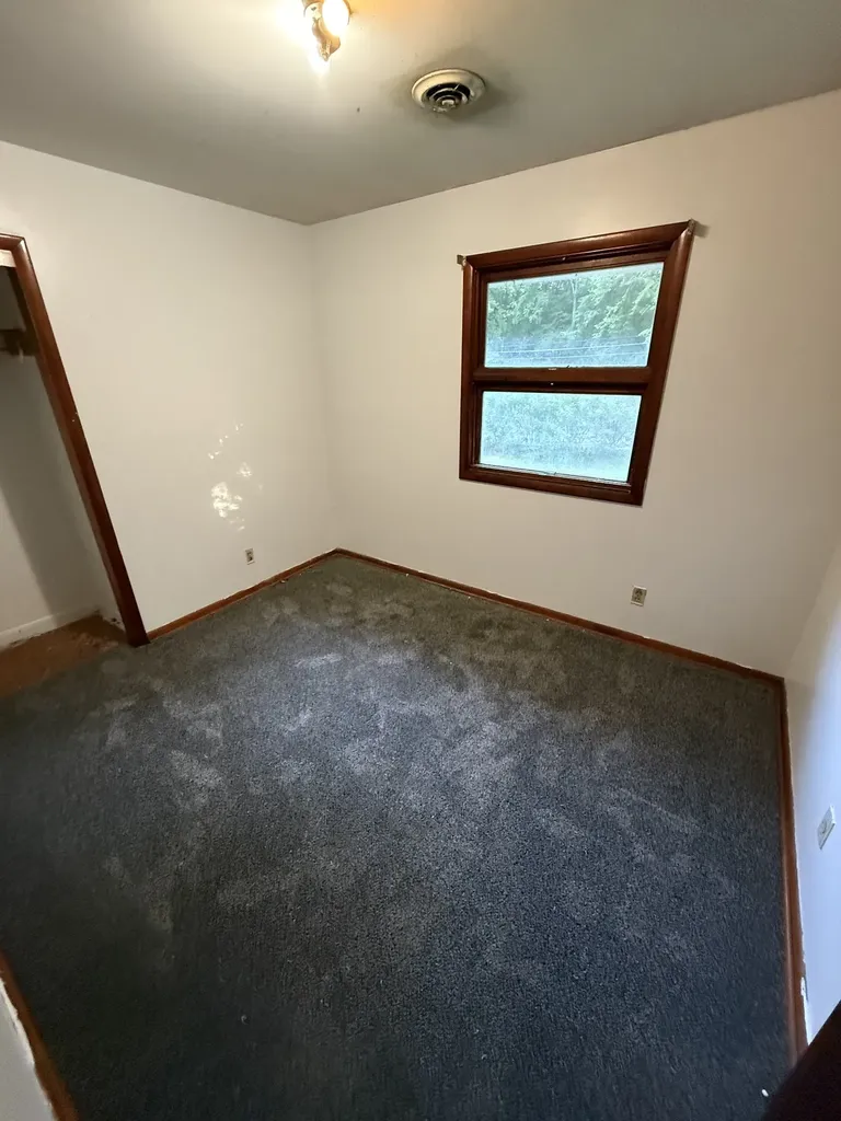 352 Hickory Grove Boulevard Clarksville TN 37040