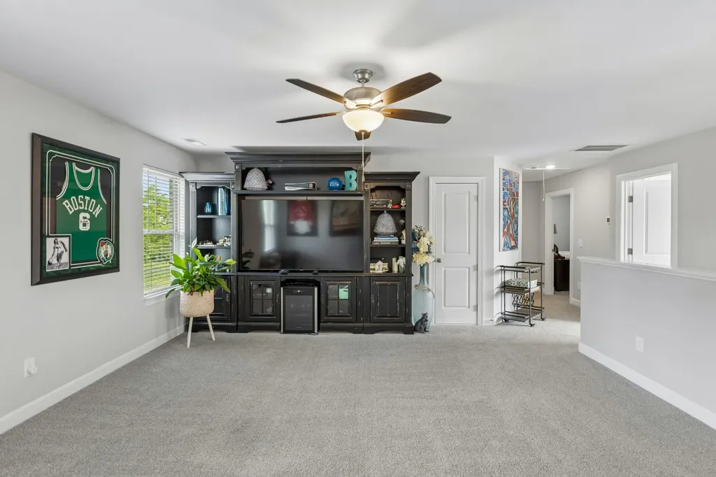 105 Hayden Lane Gallatin TN 37066