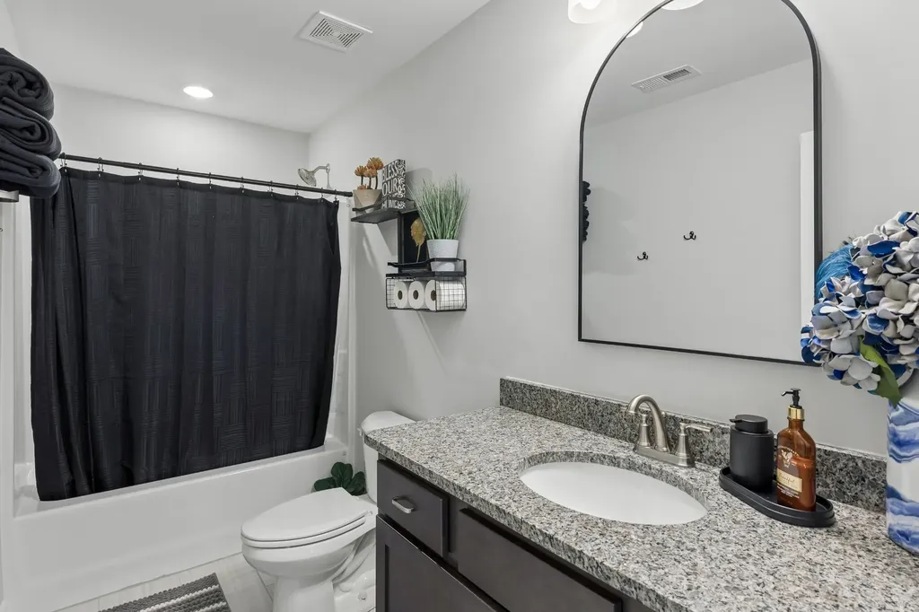 105 Hayden Lane Gallatin TN 37066