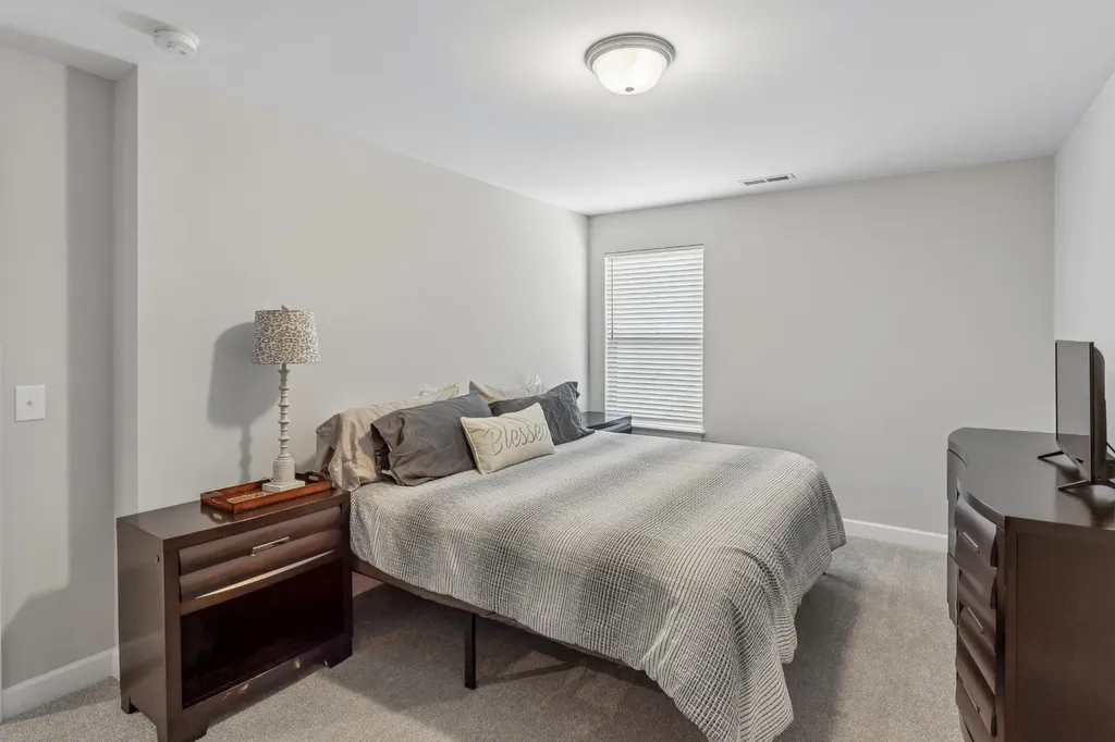 105 Hayden Lane Gallatin TN 37066